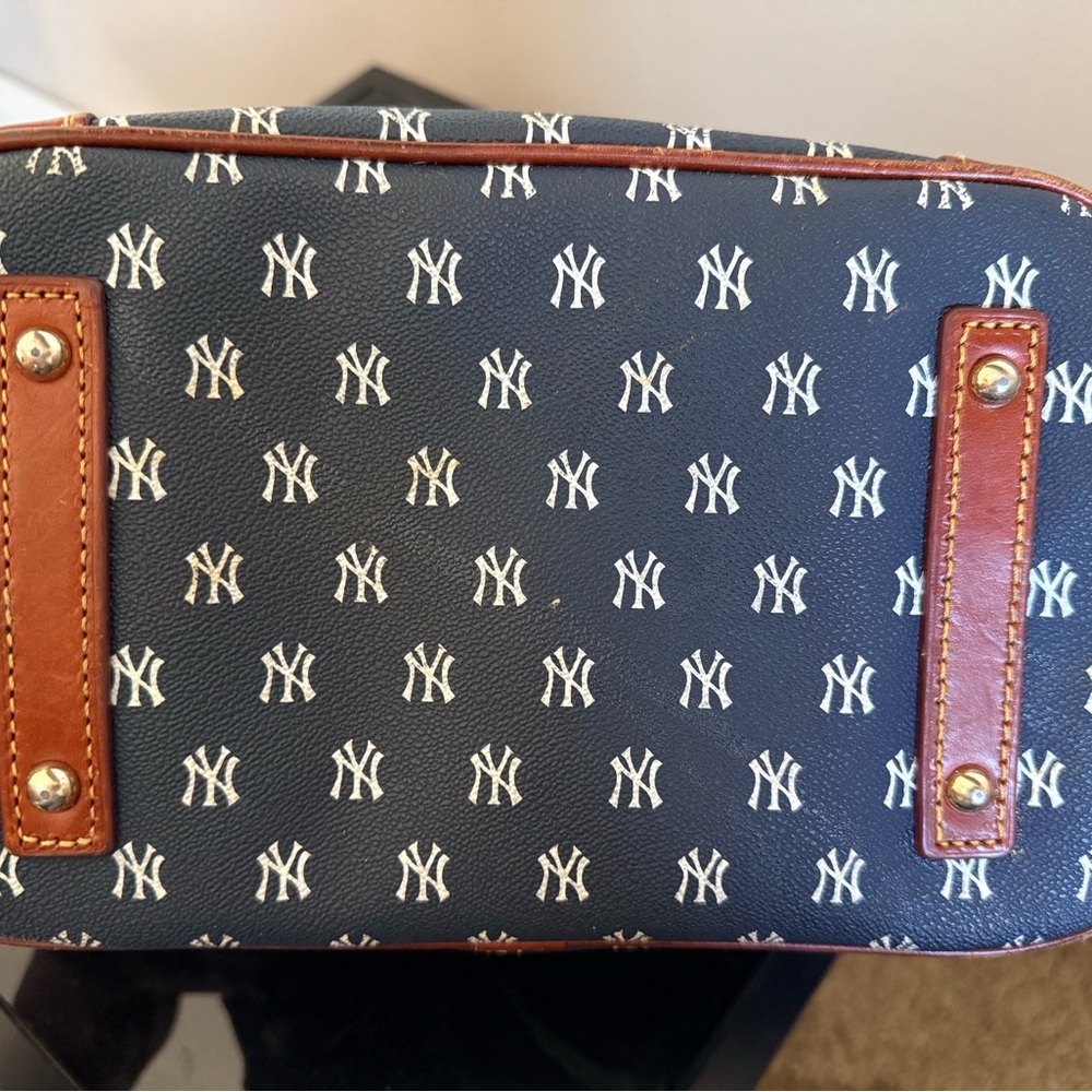 Dooney & Bourke NY Yankees Satchel Crossbody Bag – Blue & Brown - Picture 4 of 6